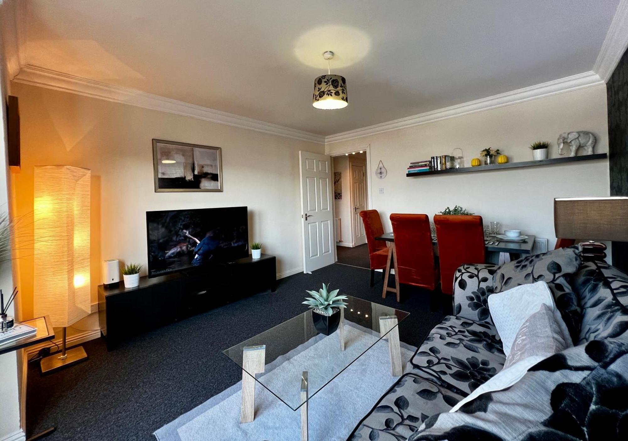 Stylish Modern Flat With Juliet Balcony & Parking Daire Glasgow Dış mekan fotoğraf
