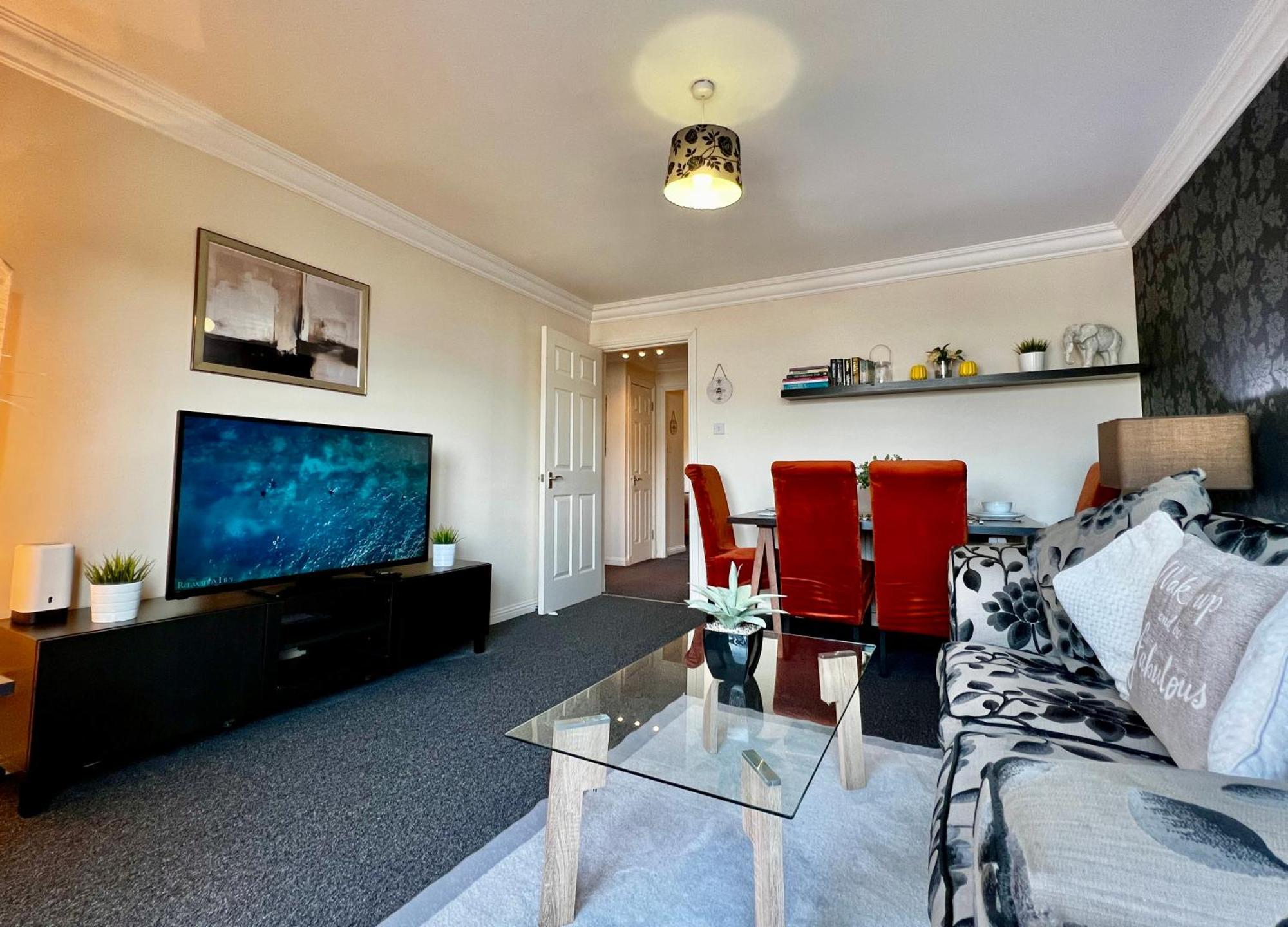 Stylish Modern Flat With Juliet Balcony & Parking Daire Glasgow Dış mekan fotoğraf